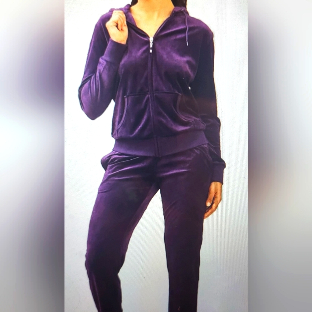 Purple Valour Jogging/Tracksuit for Women